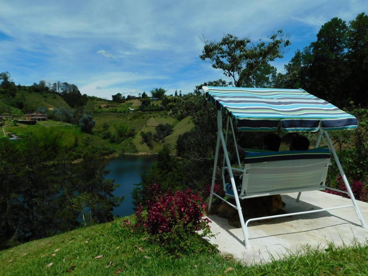 Bacoa Hostel Guatape Luaran gambar